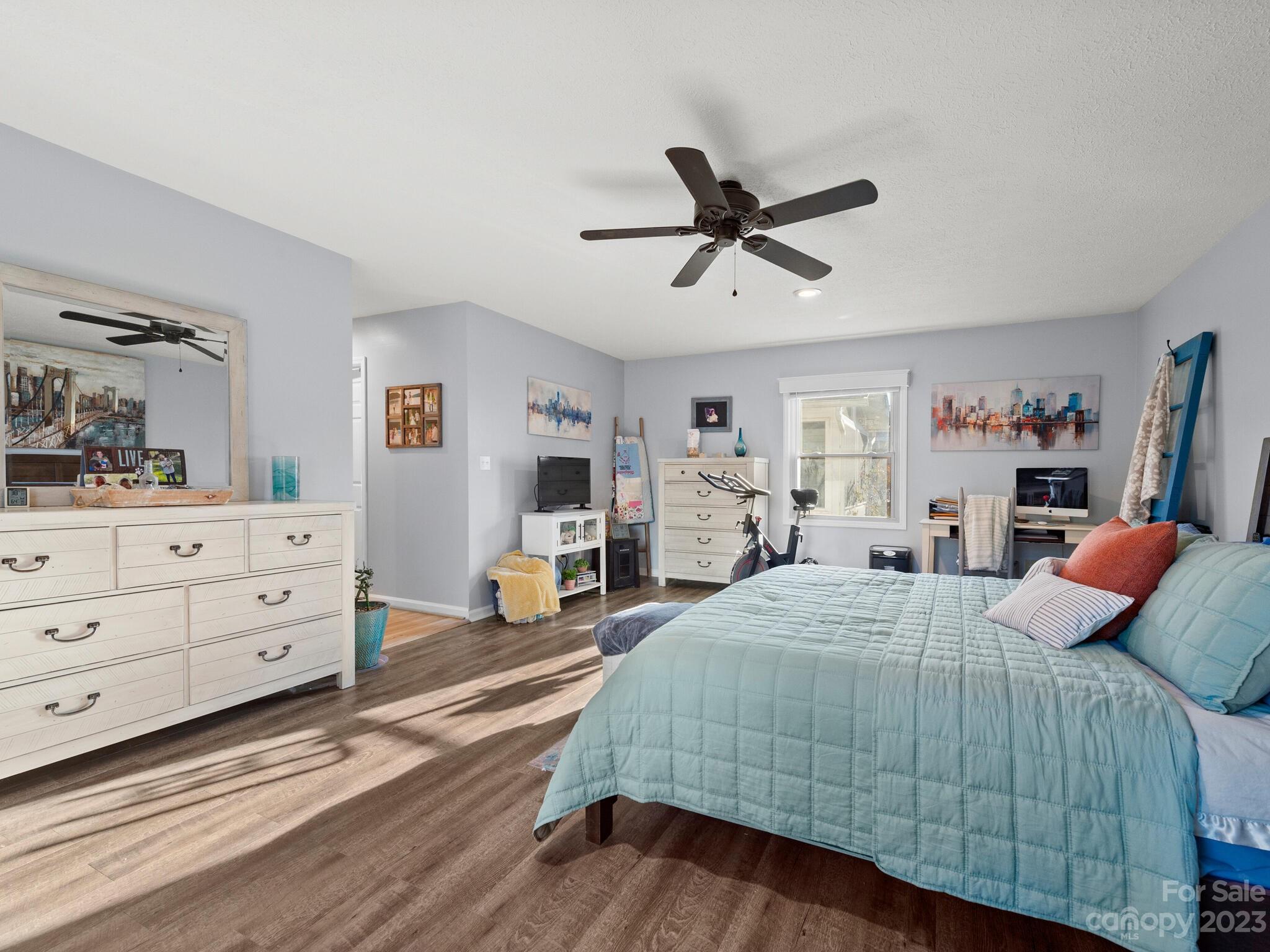 Twin Lakes - Residential