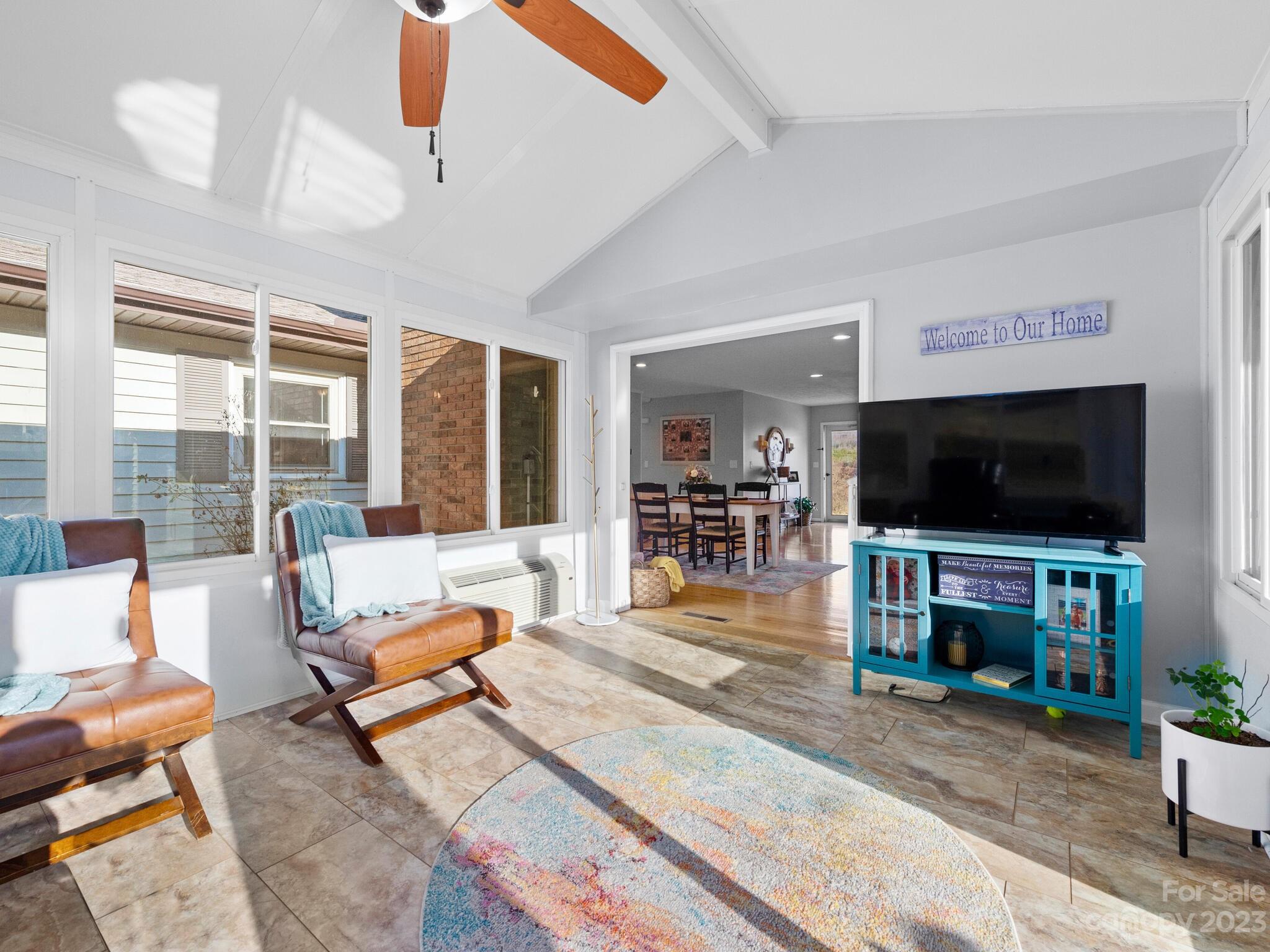 Twin Lakes - Residential