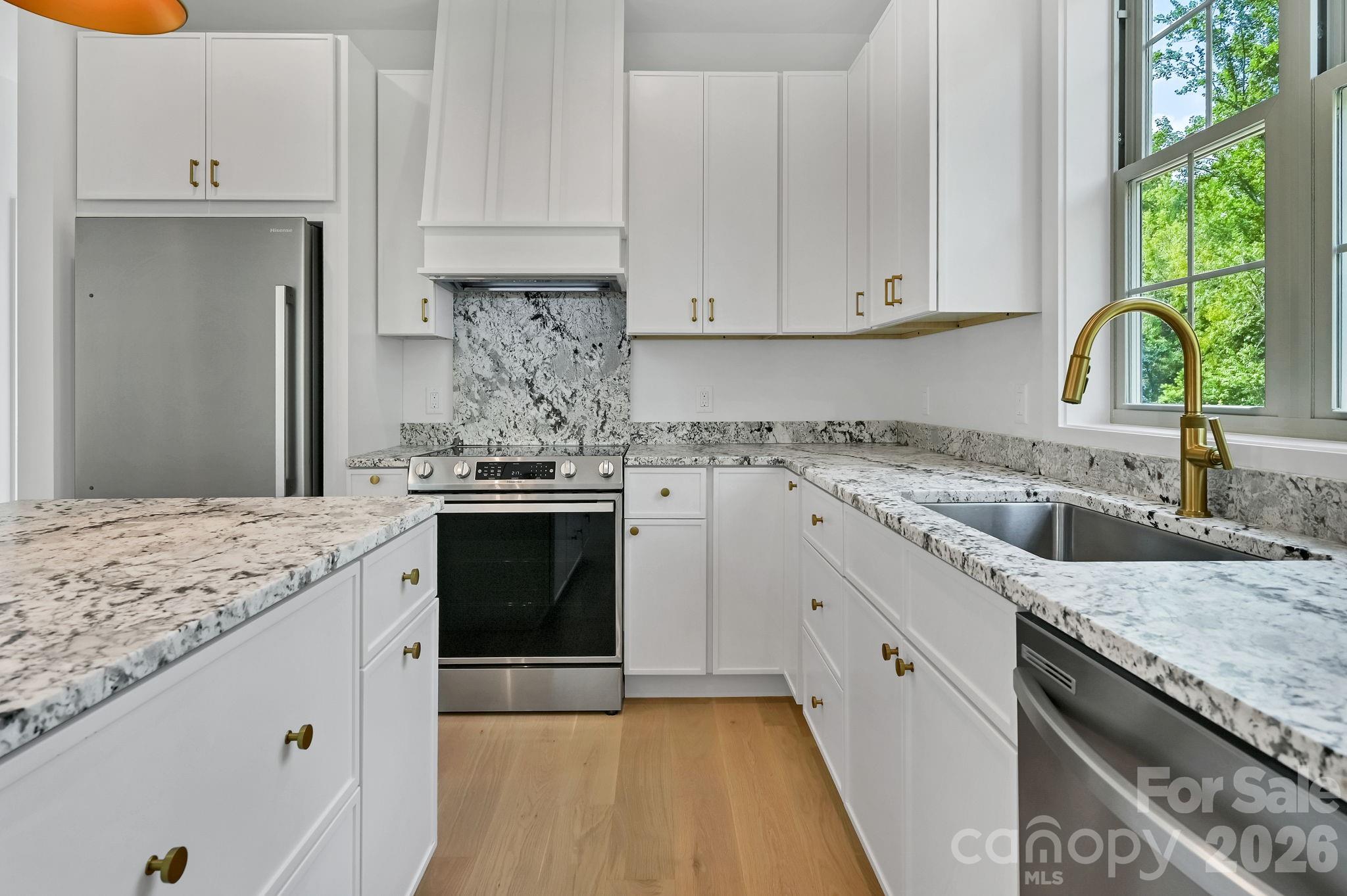 225 Edgewood Road S