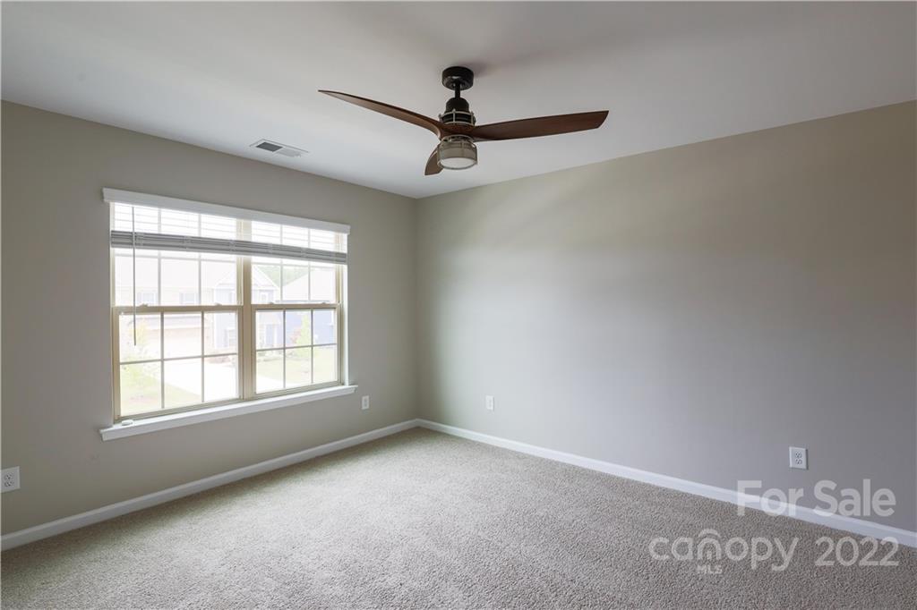 Falls Cove at Lake Norman - Residential