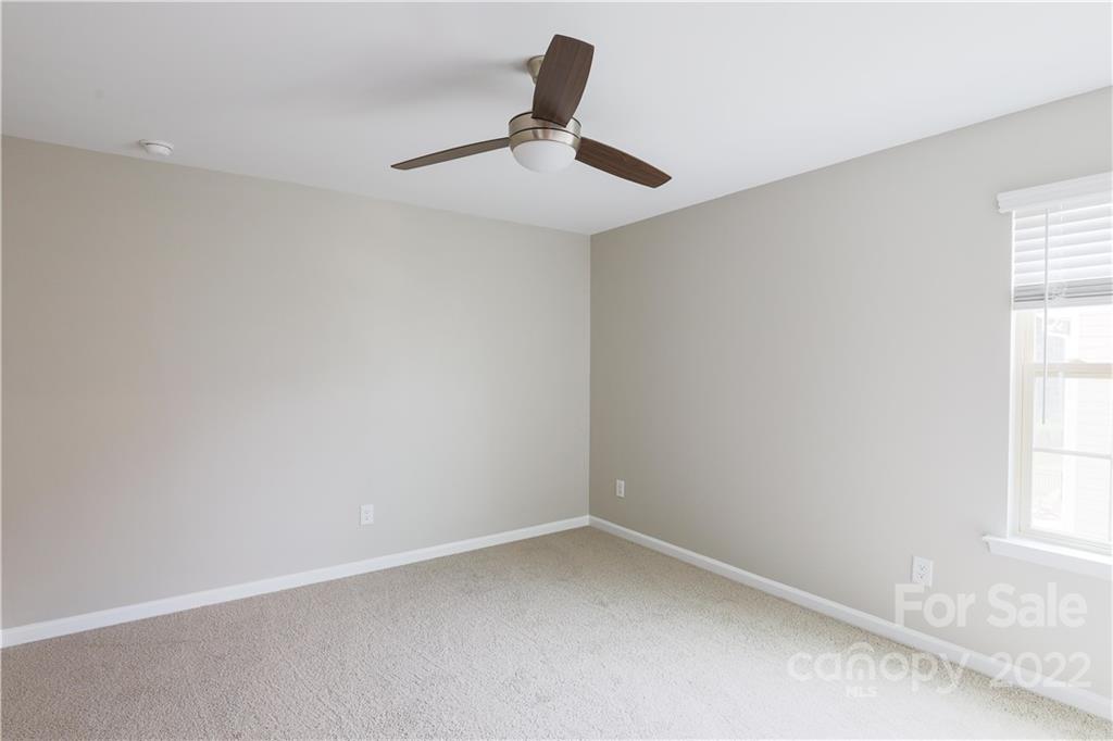 Falls Cove at Lake Norman - Residential