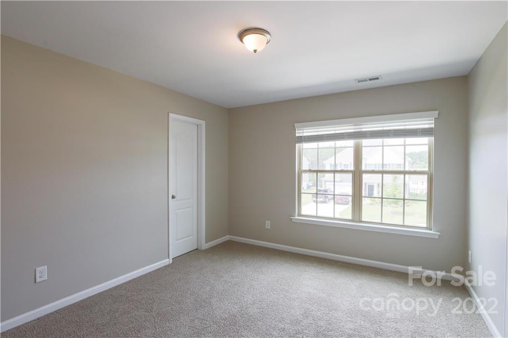 Falls Cove at Lake Norman - Residential