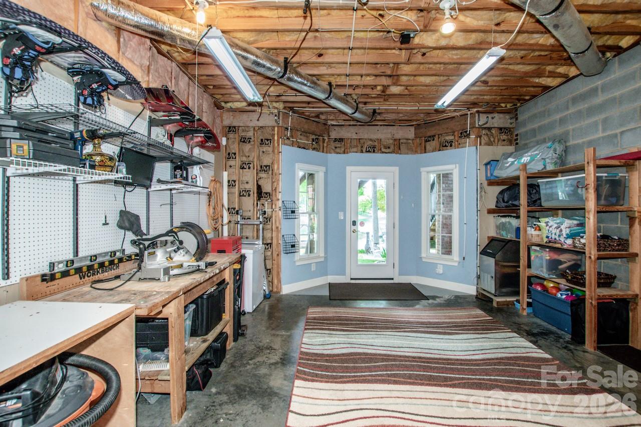 Pinnacle Shores - Residential