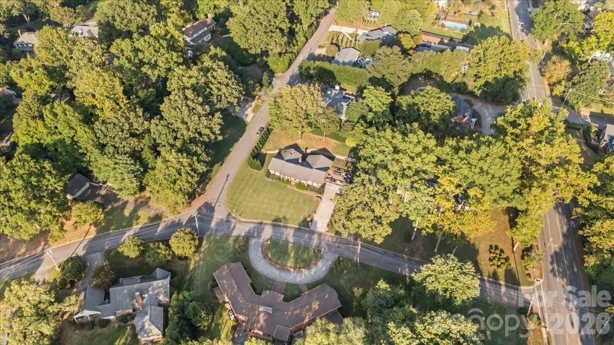 102 Hillside Lane