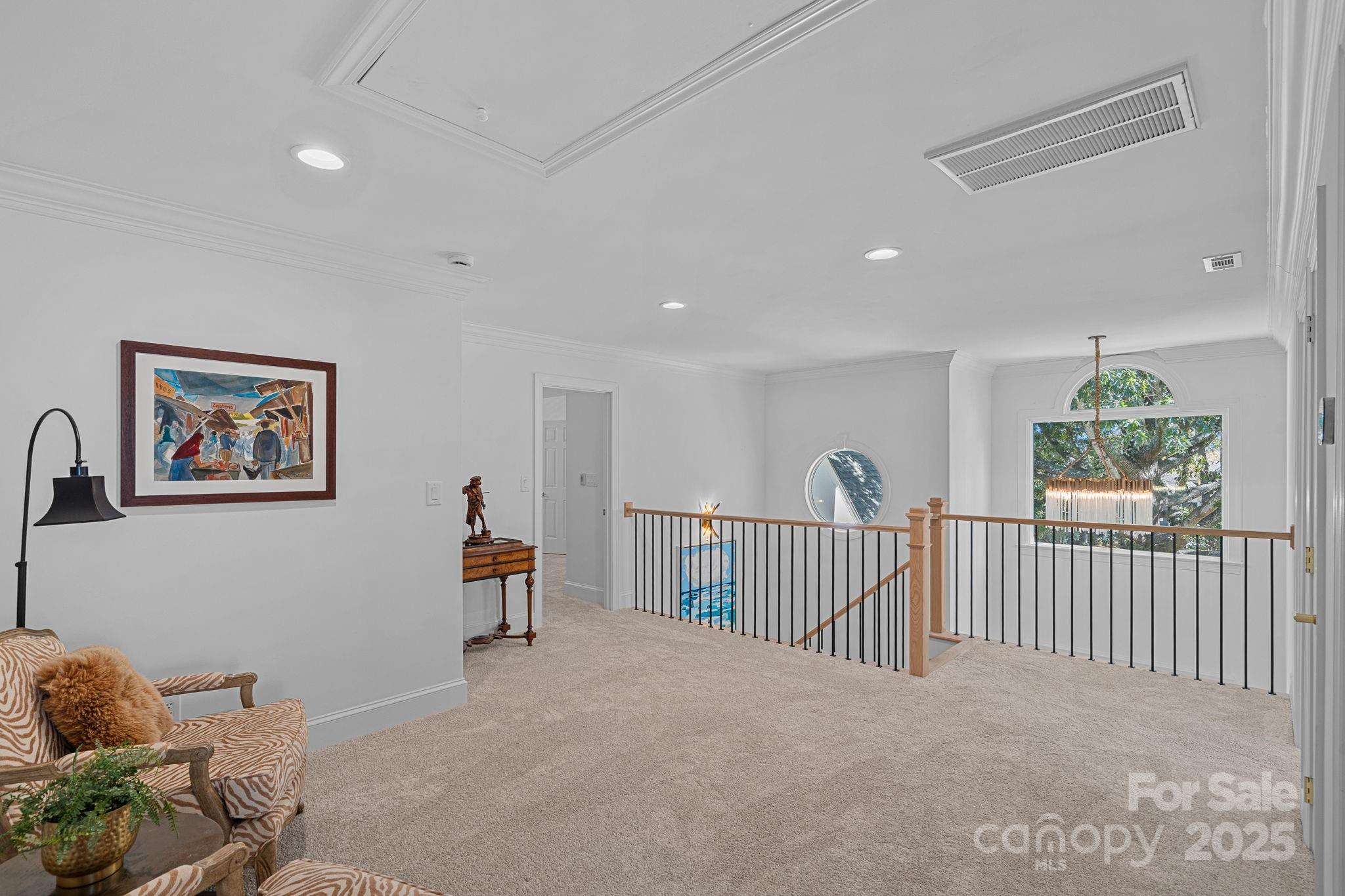 The Peninsula - Residential