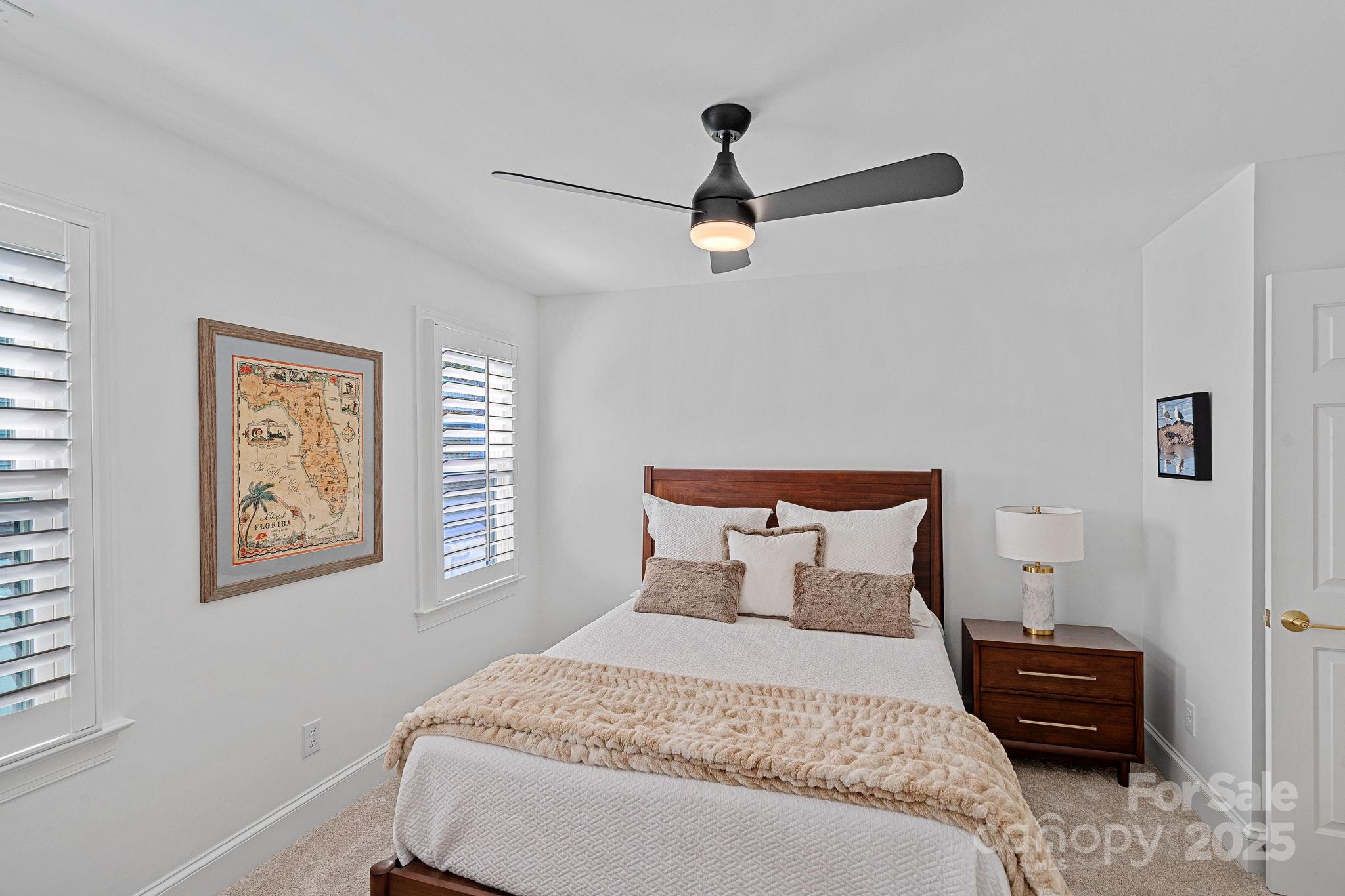 The Peninsula - Residential