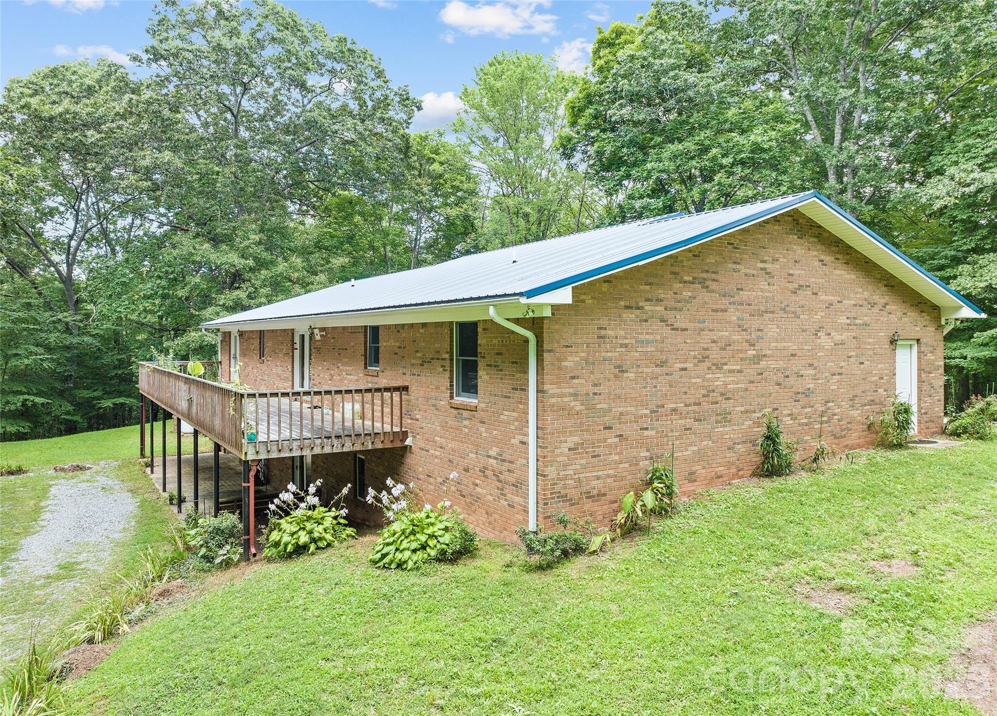400 Sunset Heights