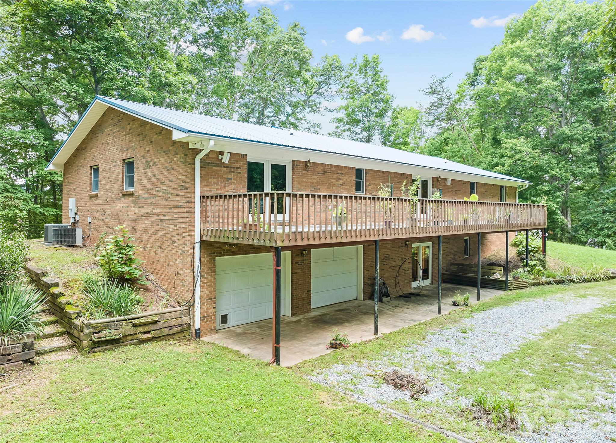 400 Sunset Heights