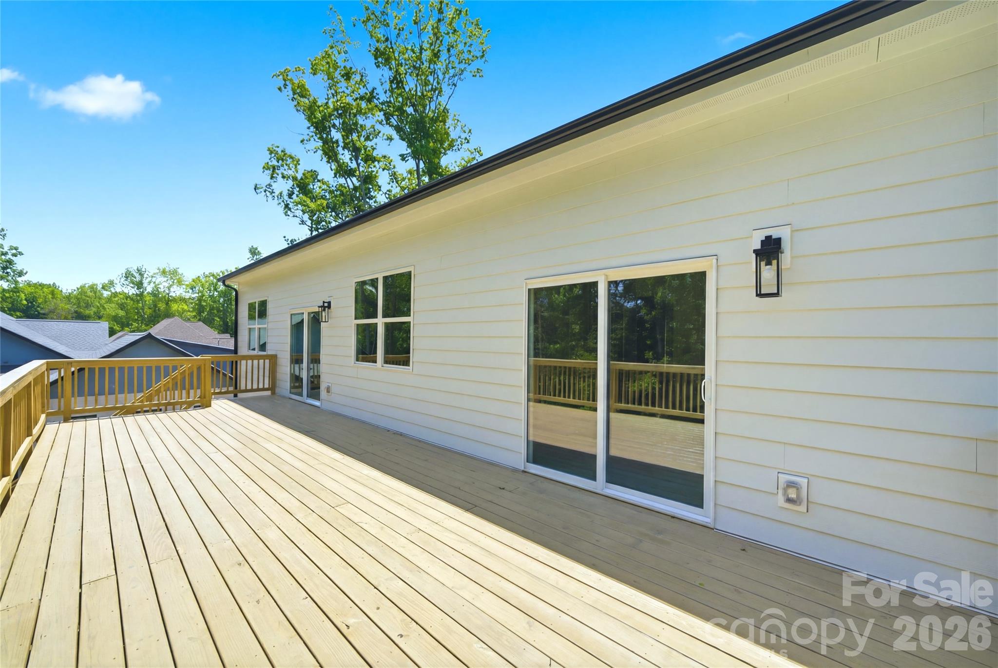 825 Breezewood Drive