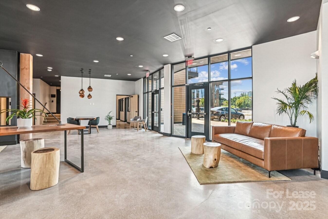 Charlotte, North Carolina 28206, United States, 1 Bedroom Bedrooms, ,1 BathroomBathrooms,Residential,Active,208376