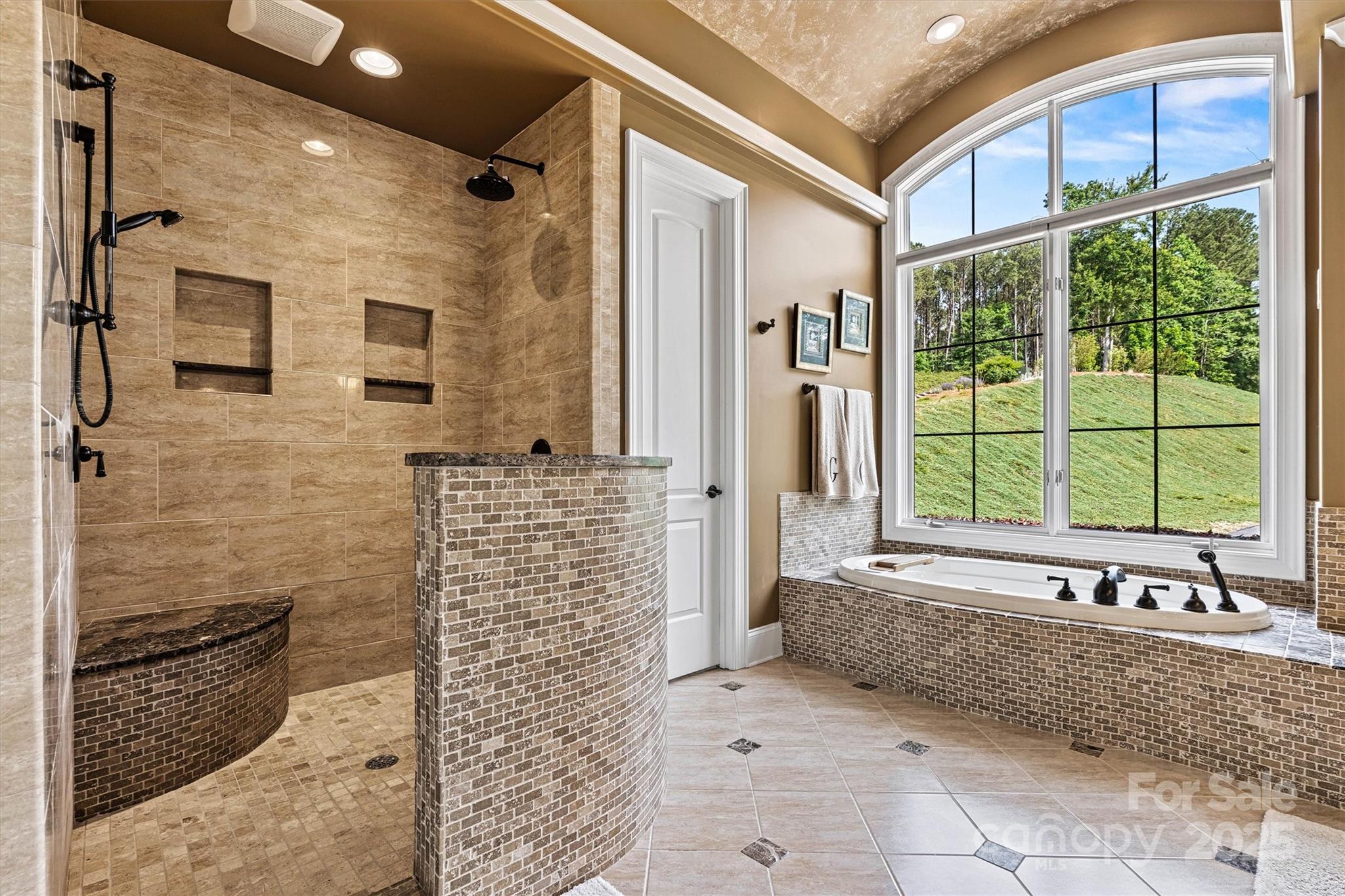 Plantation Pointe - Residential