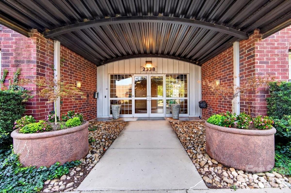 2338 Yadkin Avenue 506