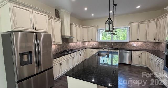 Old Oaks Estates - Residential