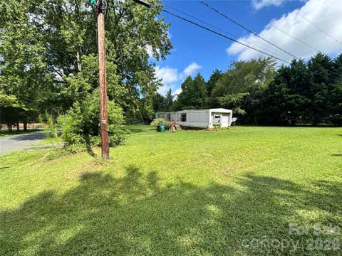 Photo of 14025 Woodstar Road, Matthews, NC 28105 (MLS # 4412372)