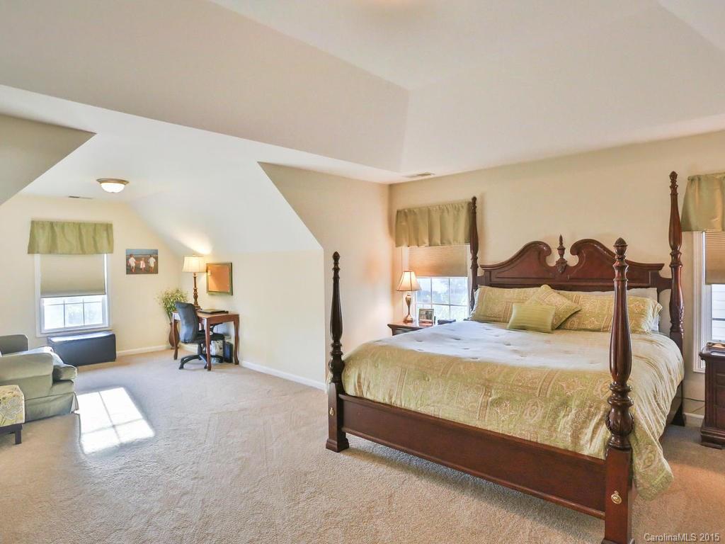 Moss Creek Village - Residential