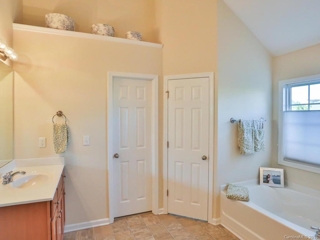 Moss Creek Village - Residential