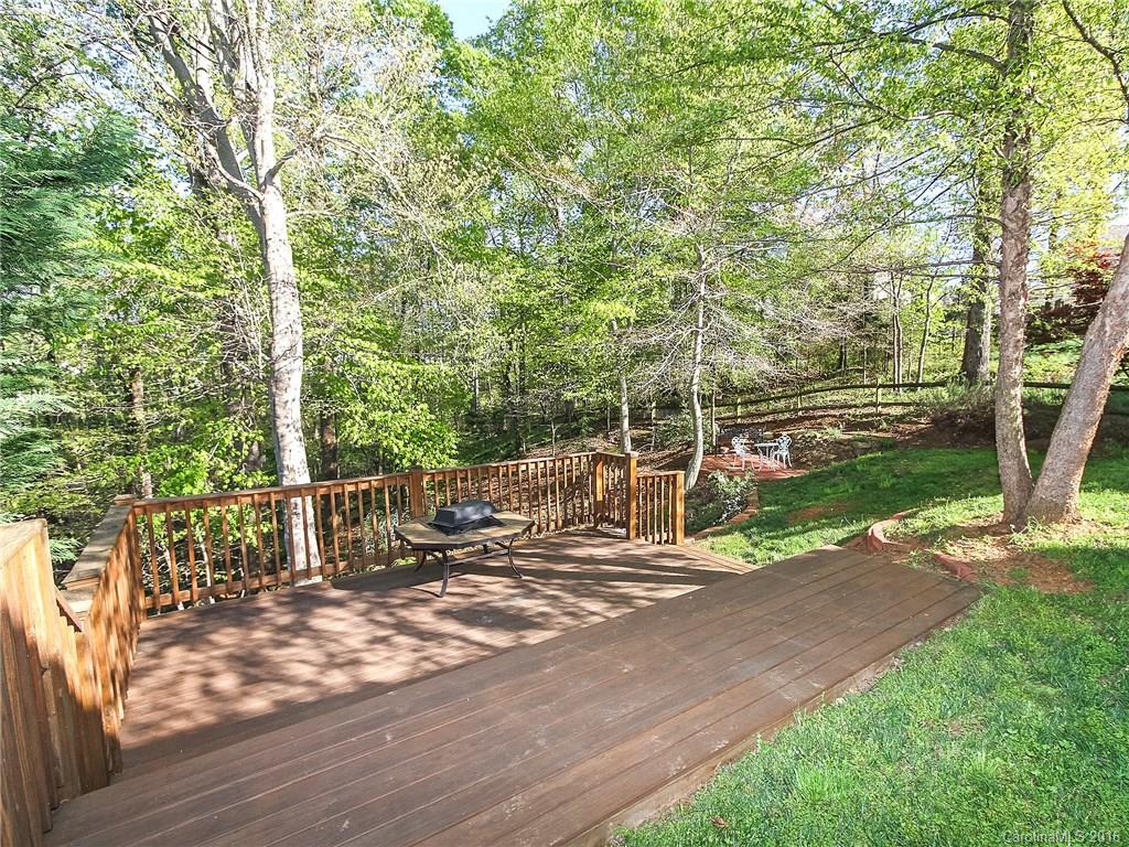 English Trails - Residential