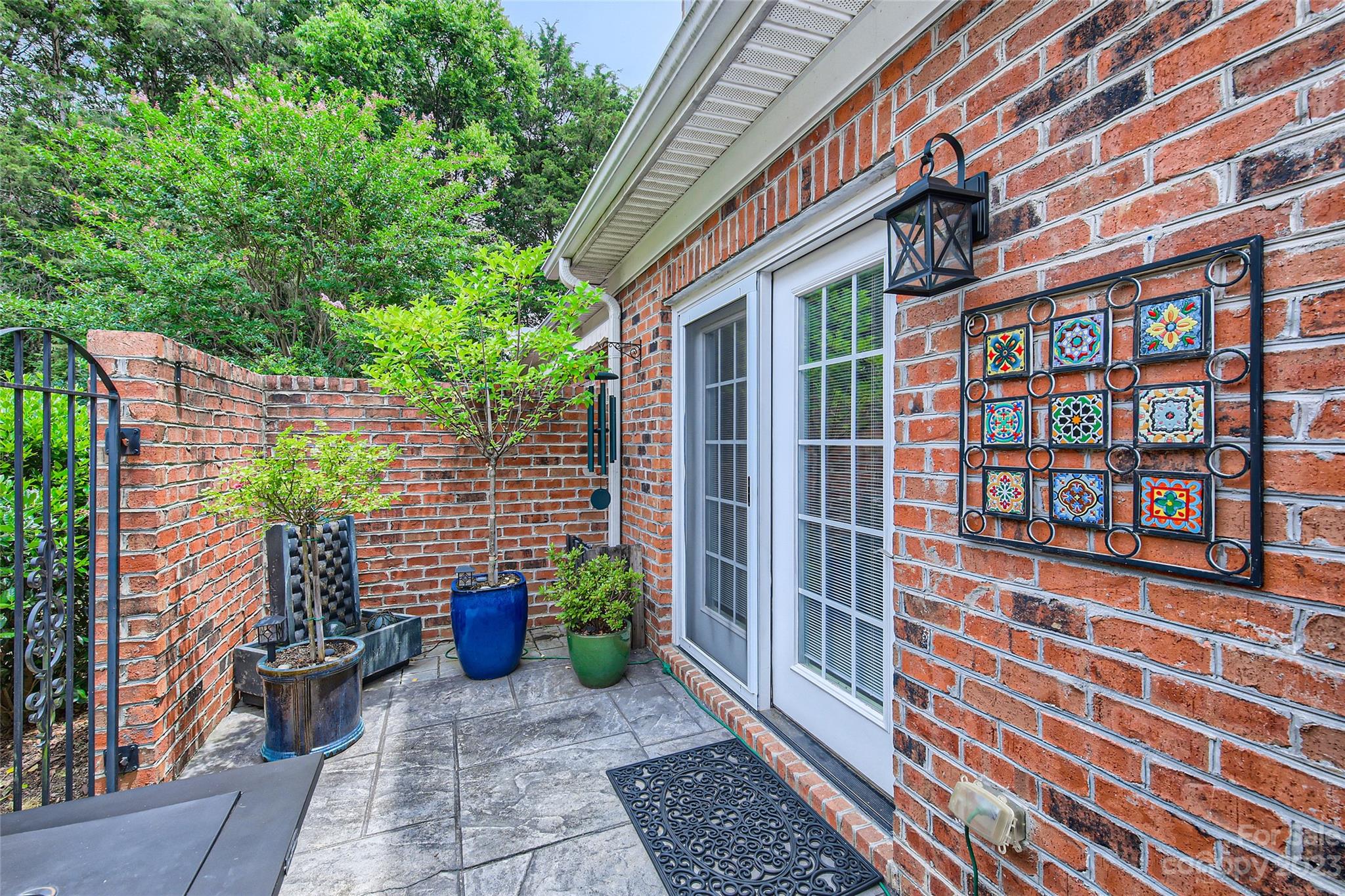 Beacon Knoll Villas - Residential