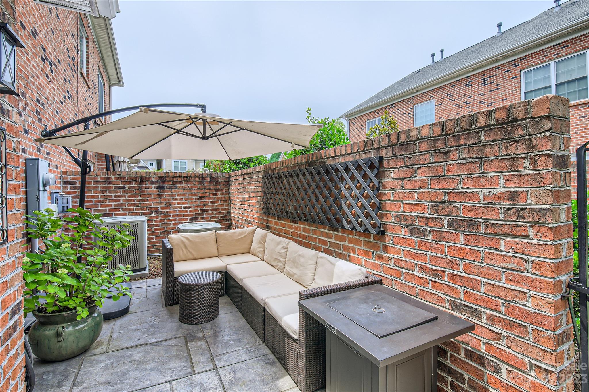 Beacon Knoll Villas - Residential