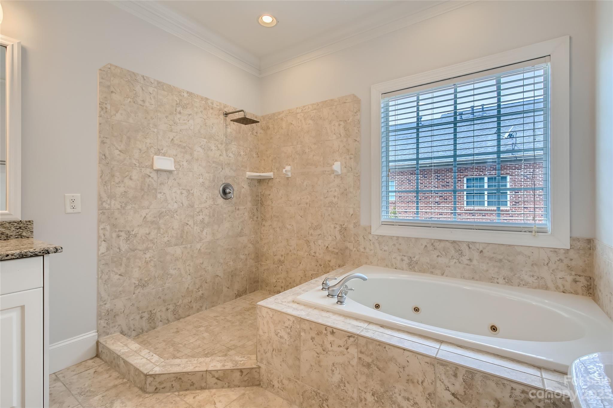 Beacon Knoll Villas - Residential