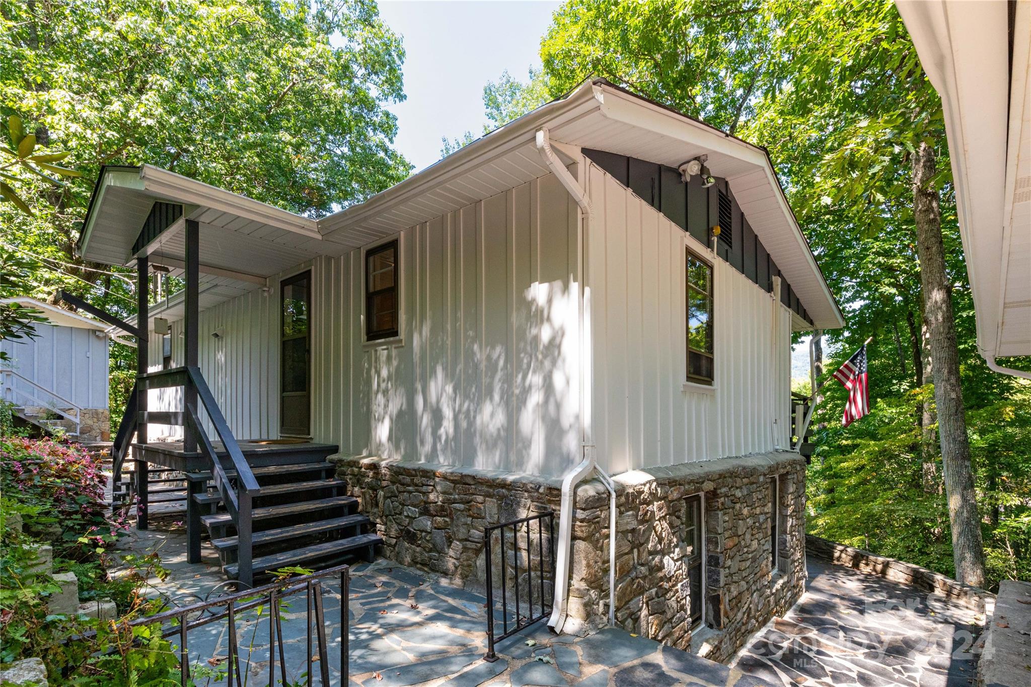 330 Overlook Drive