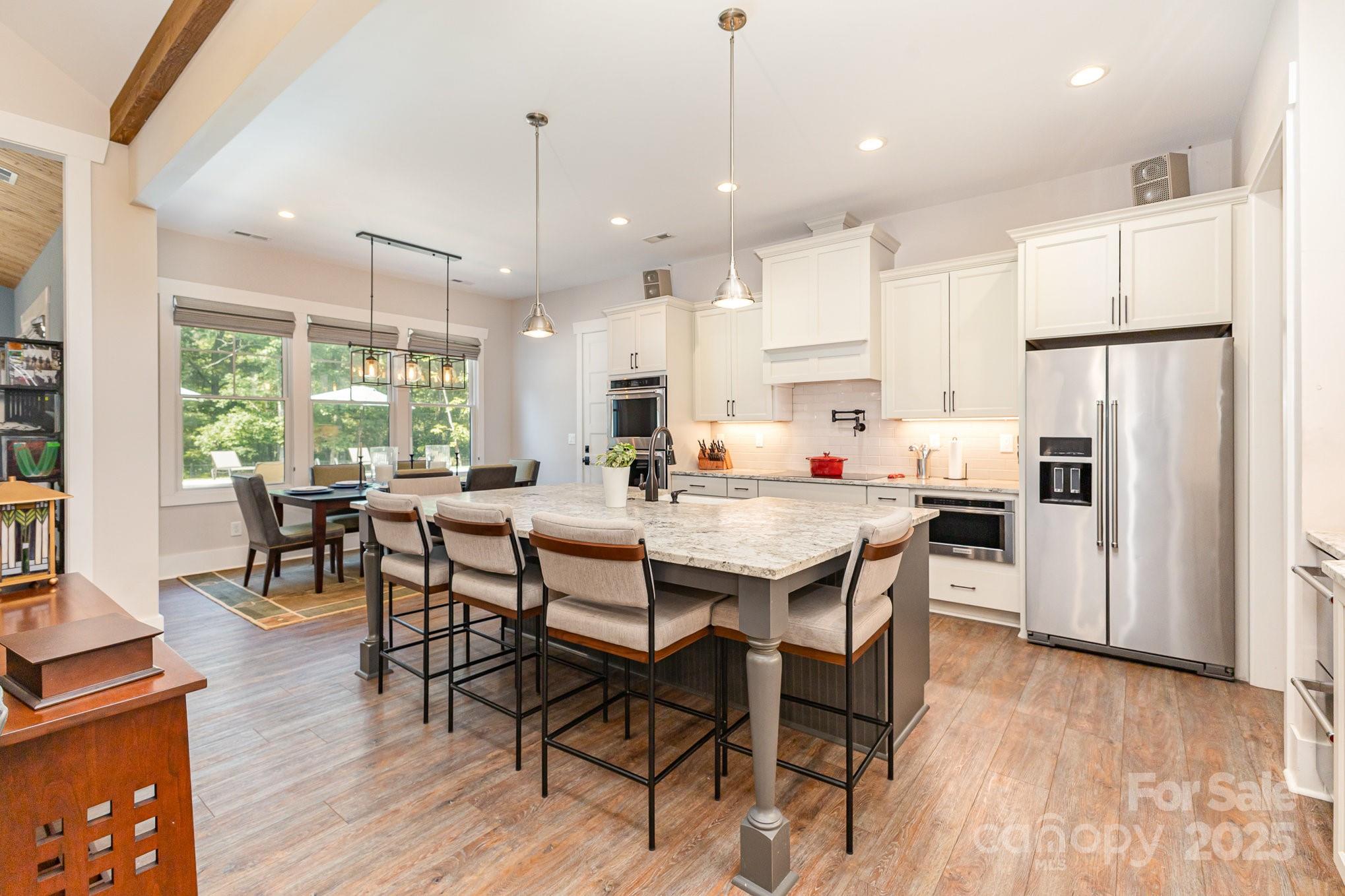 4033 Hilton Lake Road