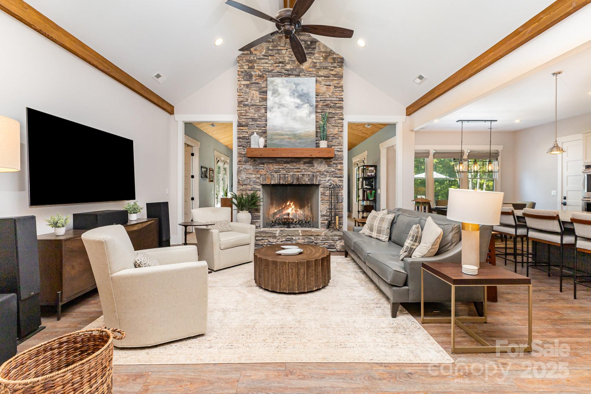 4033 Hilton Lake Road