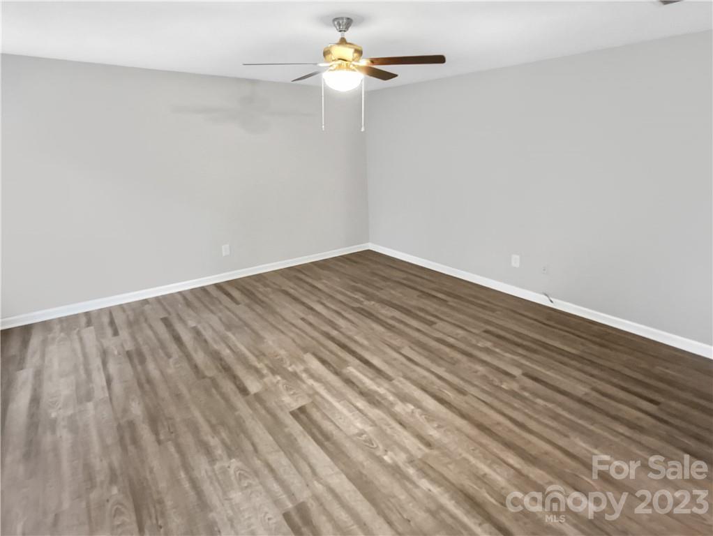 Village Green at Wellsbrook - Residential