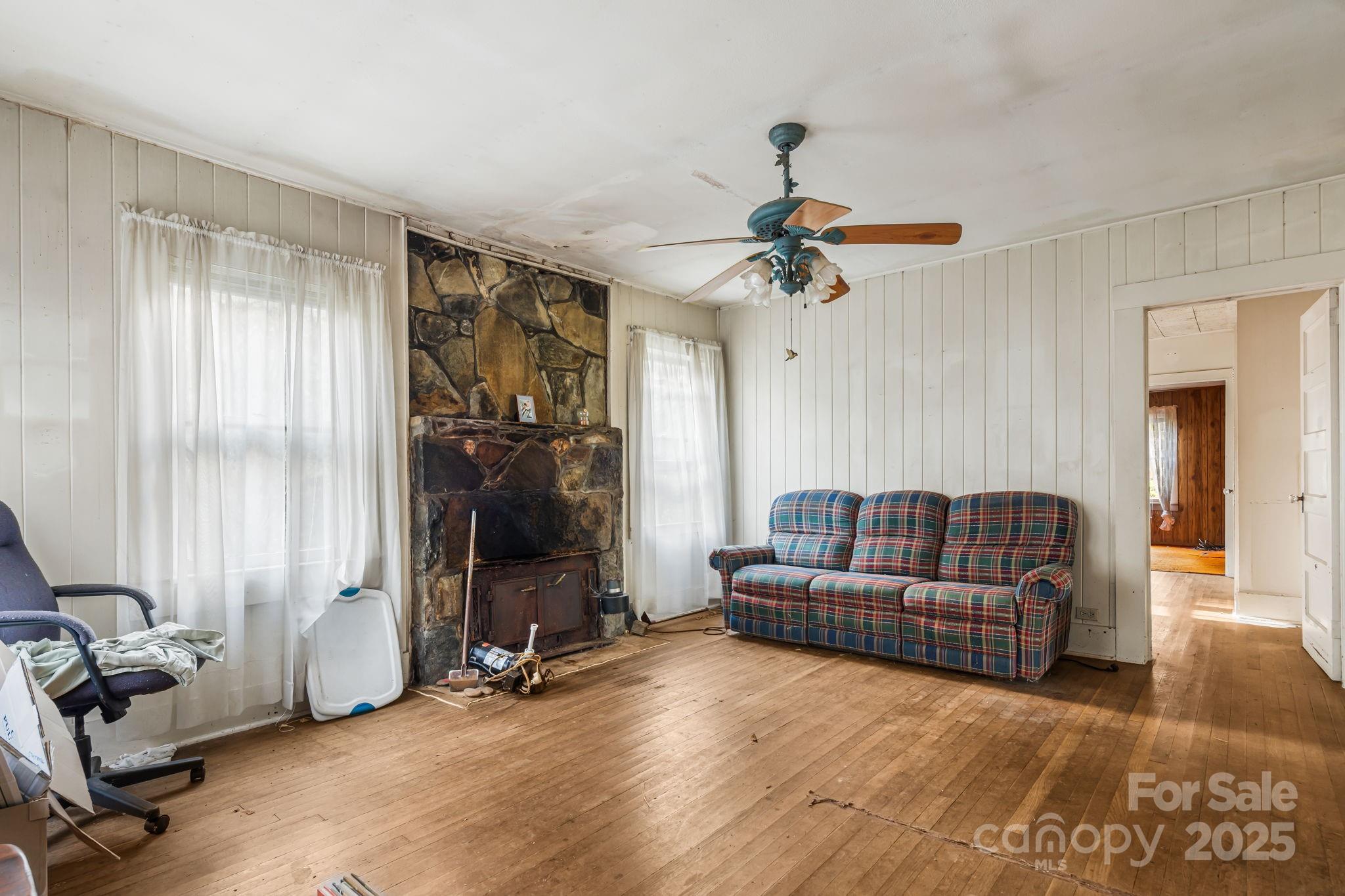 49 Willow Creek Drive