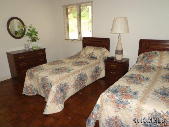 The Oaks - Residential