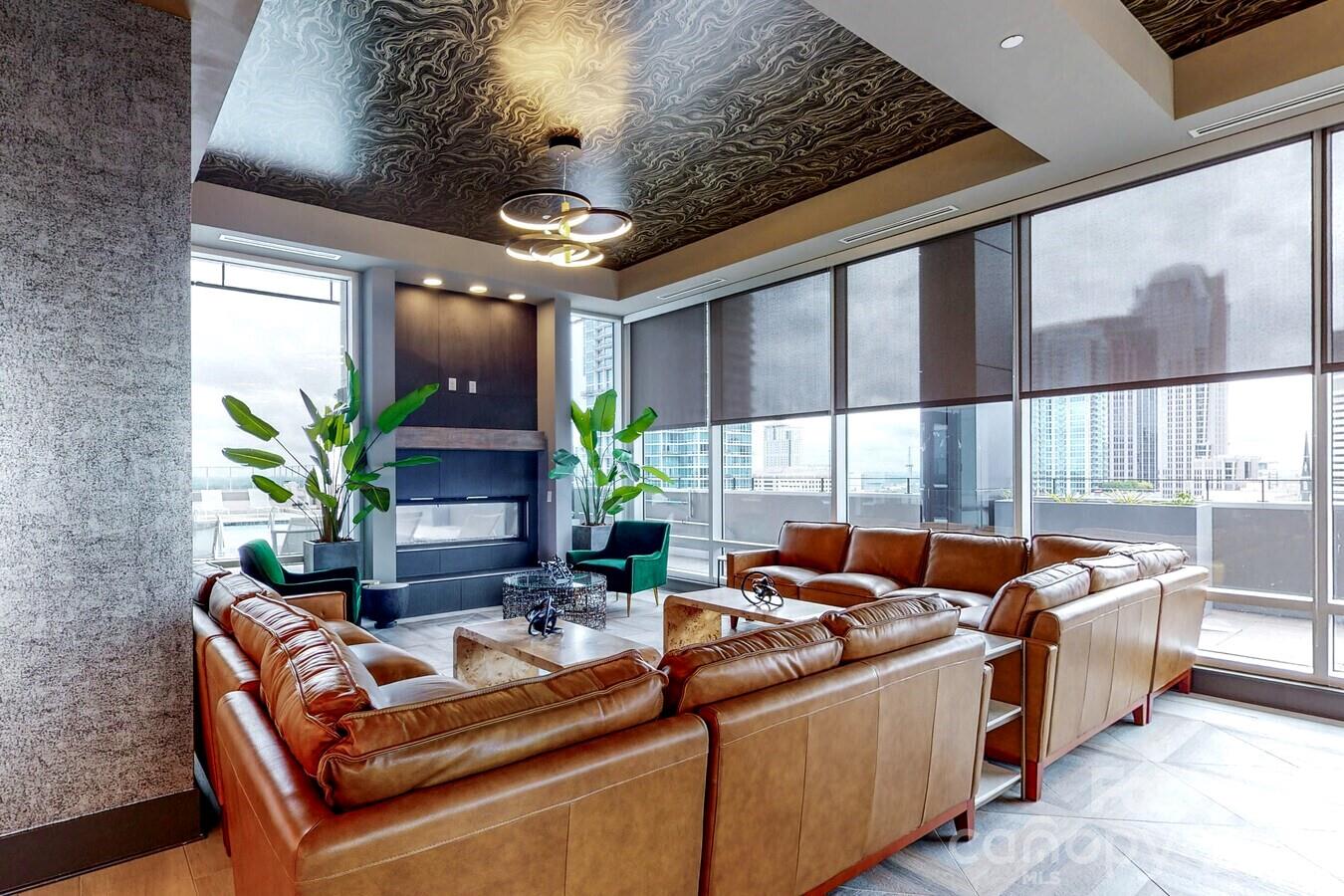 500 W Trade Street C2.T