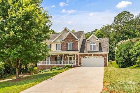 A home in Hickory