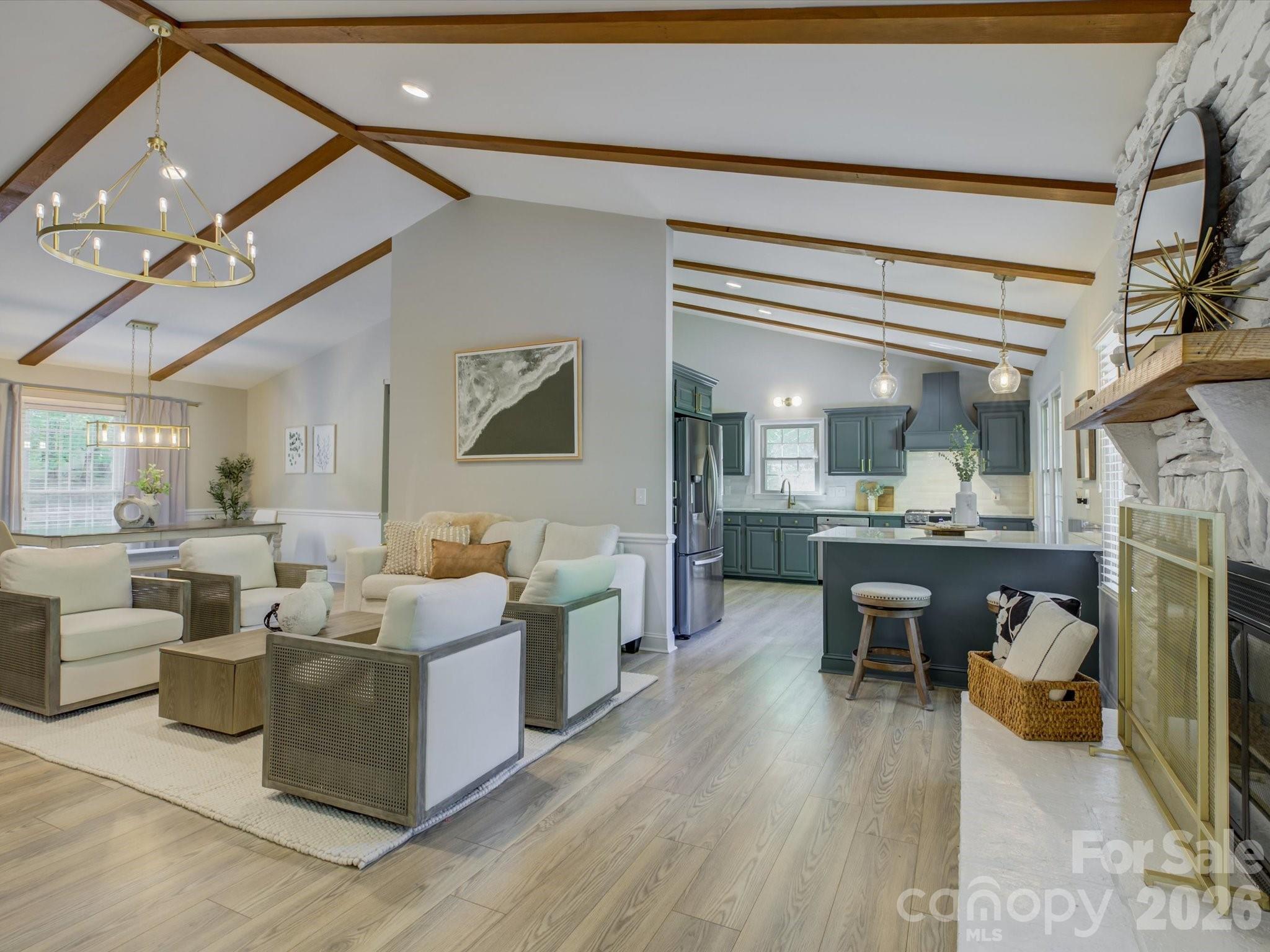 424 Walnut Point Drive