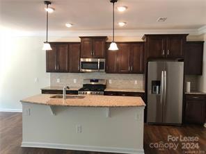 Savannah Townhomes - Residential Lease