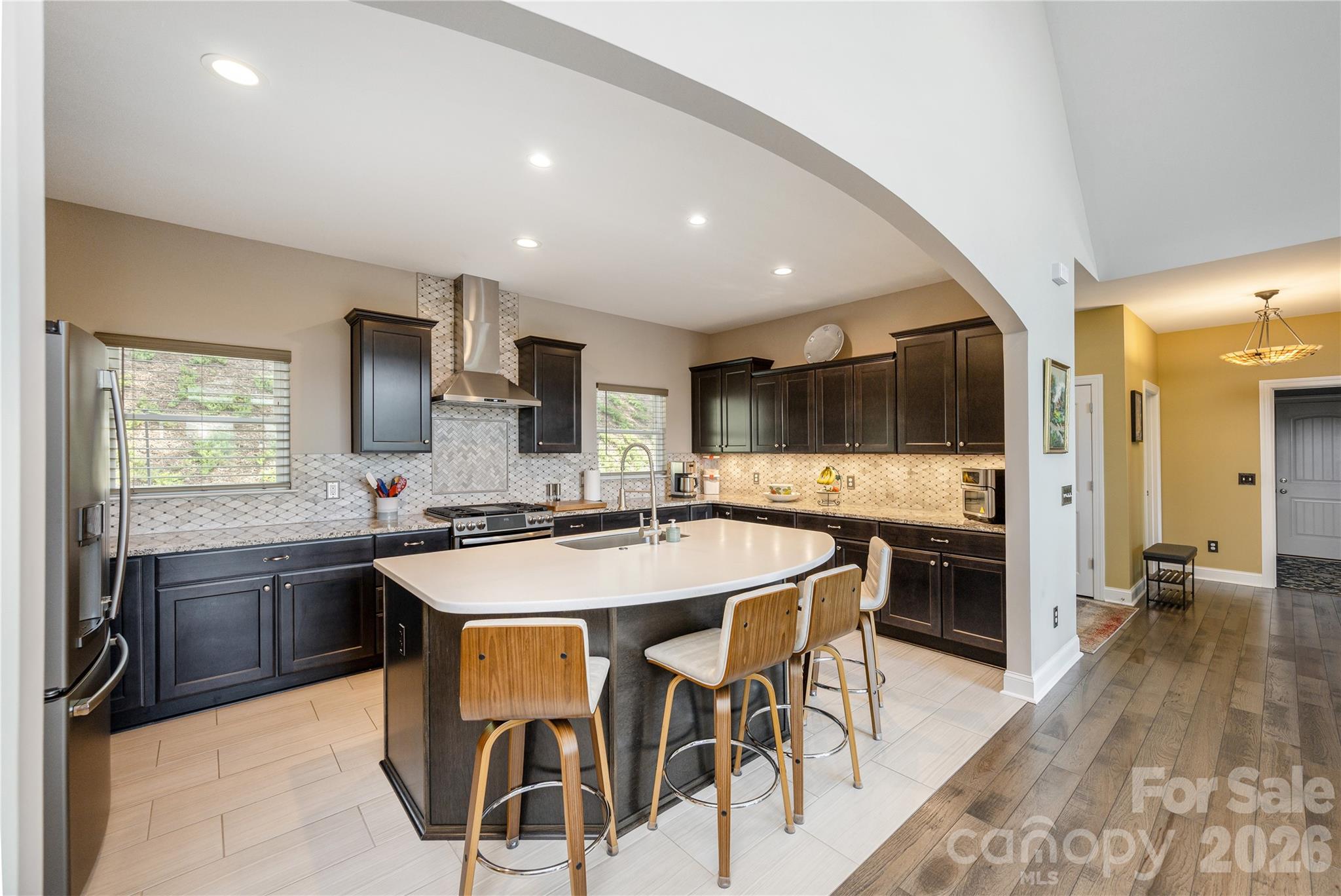 Hendersonville, North Carolina, 28739, United States, 3 Bedrooms Bedrooms, ,2 BathroomsBathrooms,Residential,Active,2042674