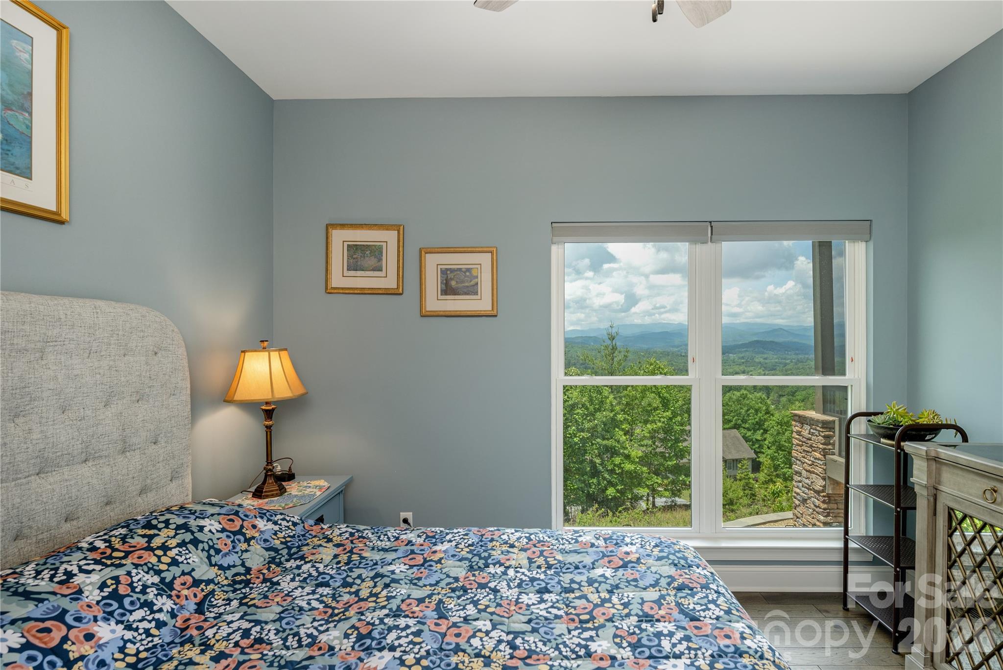 Hendersonville, North Carolina, 28739, United States, 3 Bedrooms Bedrooms, ,2 BathroomsBathrooms,Residential,Active,2042674