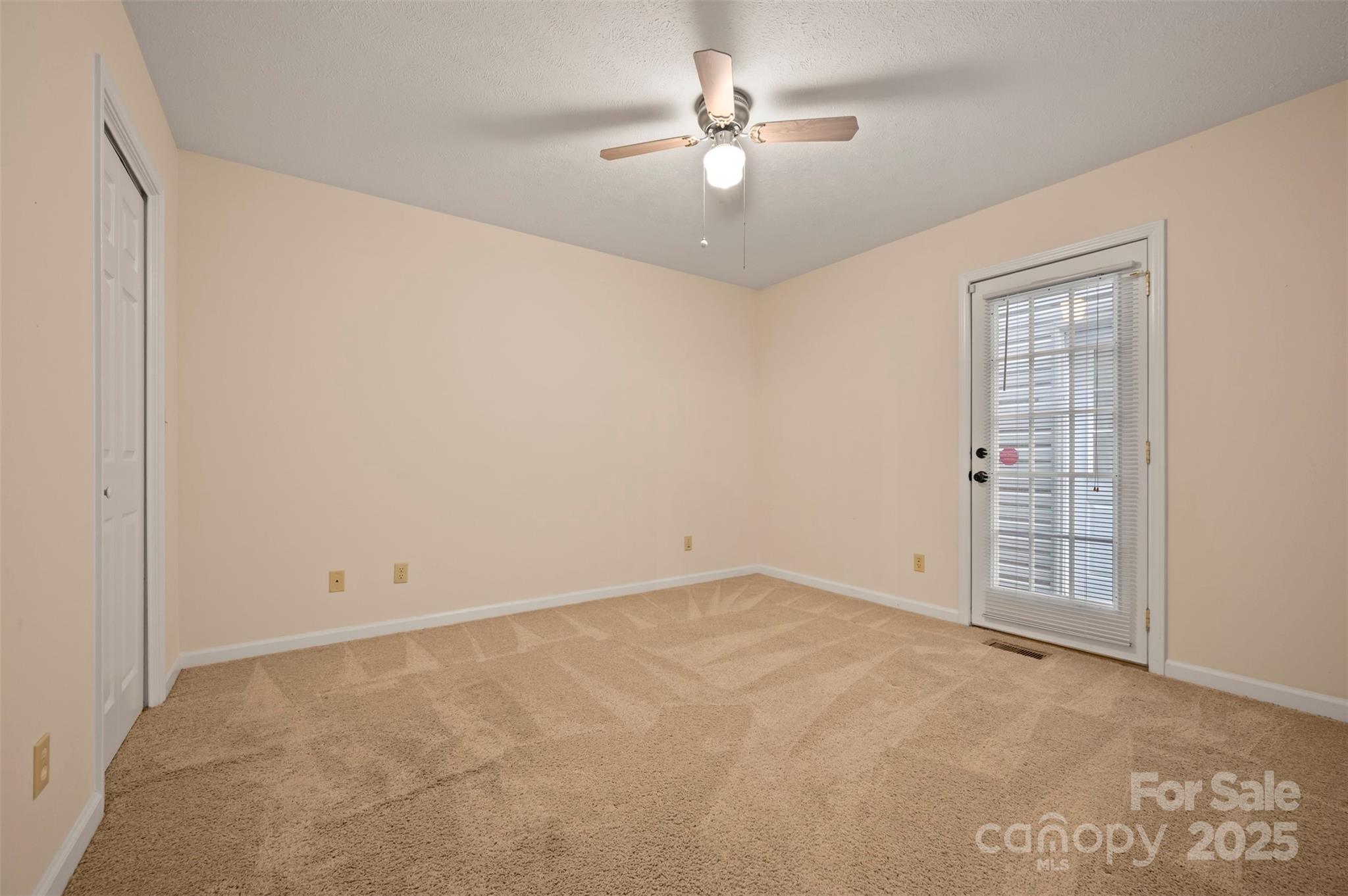 Lamplighter Ridge - Residential