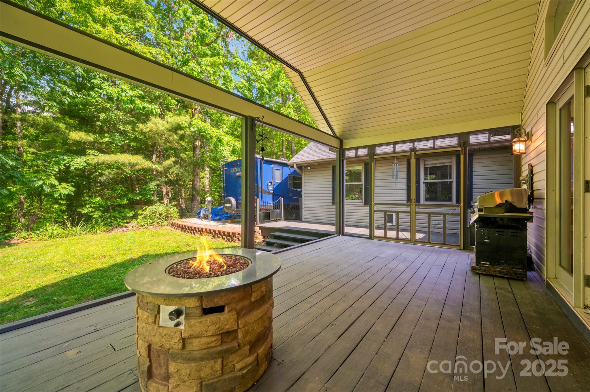 Lamplighter Ridge - Residential