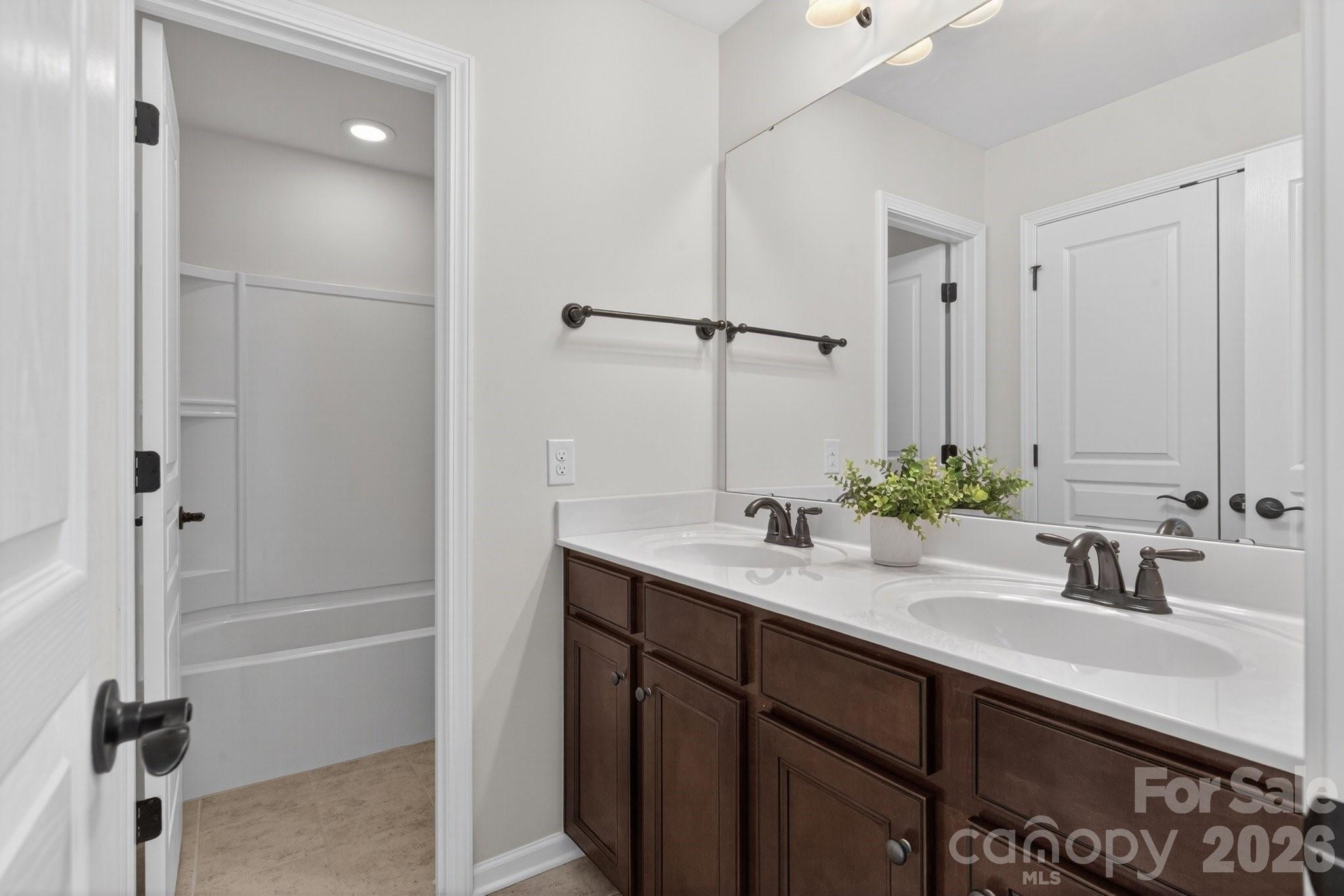 Ballanmoor - Residential