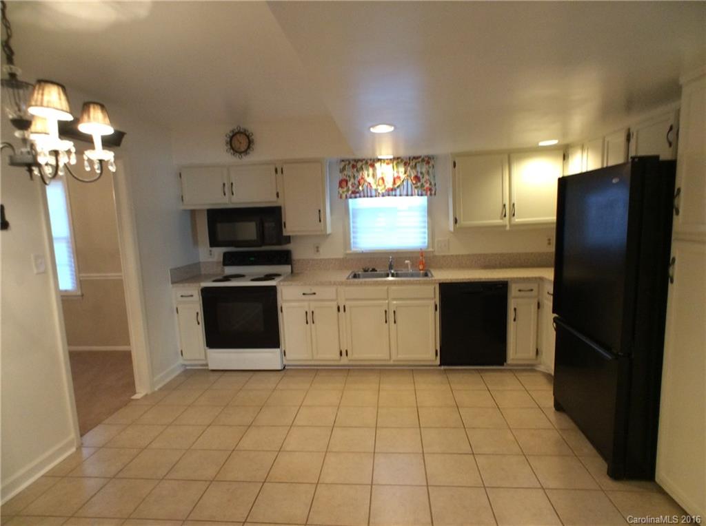 Lakewood - Residential Lease