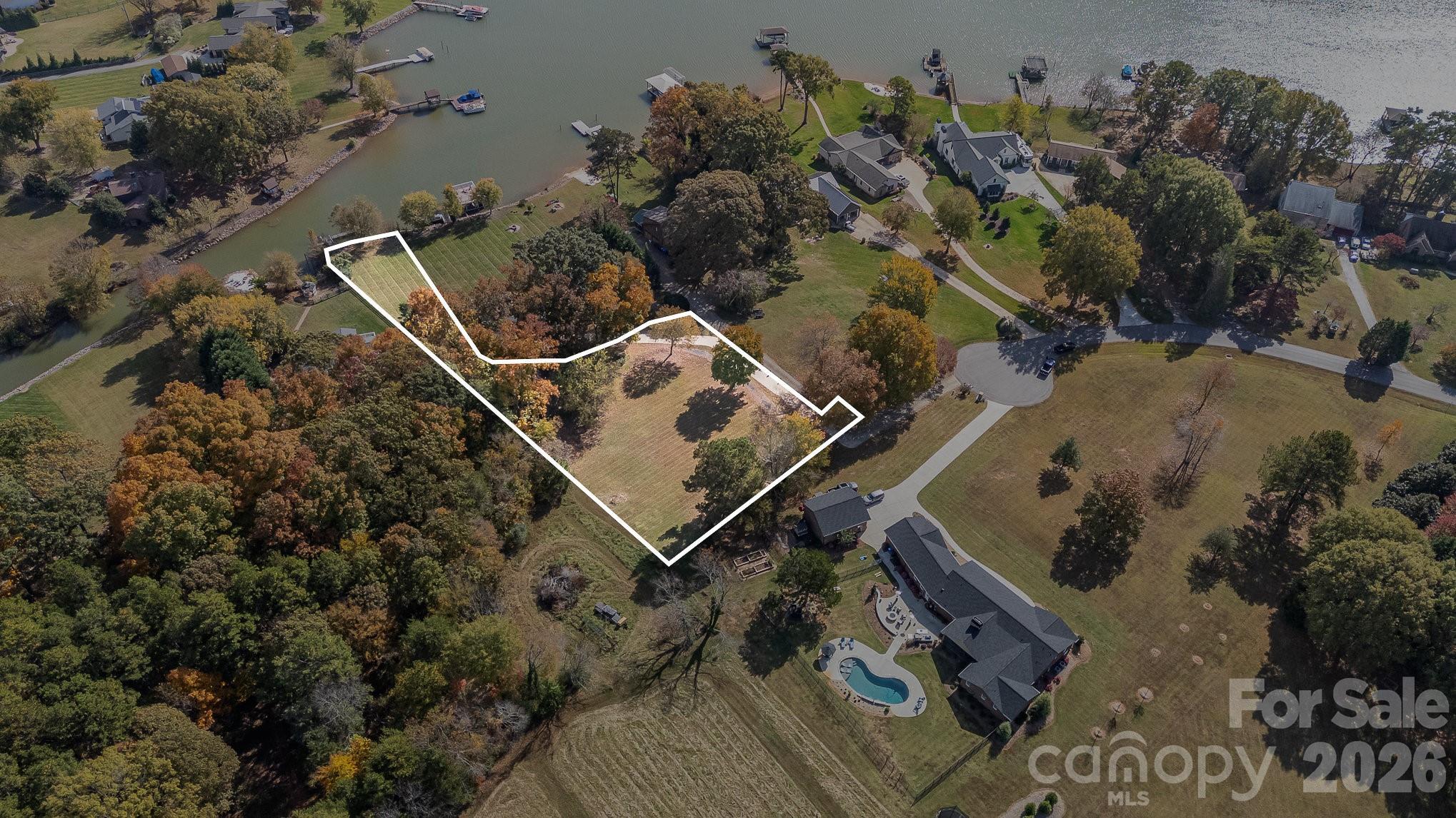 332 Queens Cove Road