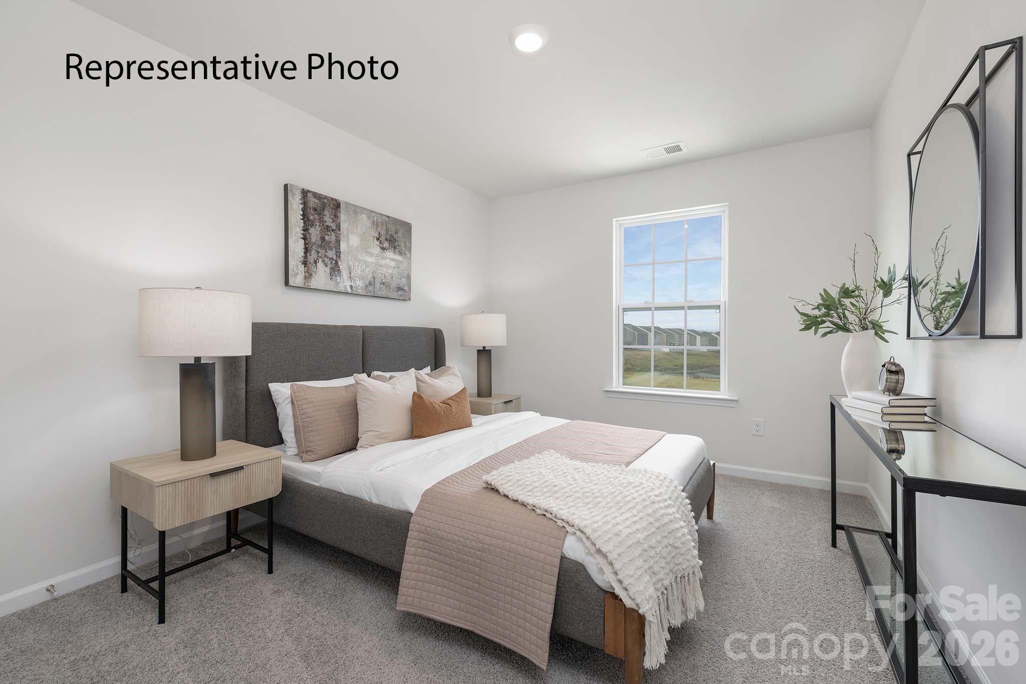 The Hamptons at Hickory - Residential