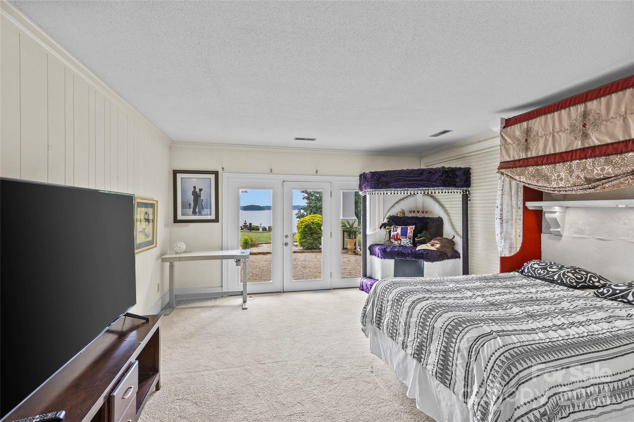 Westport Peninsula - Residential