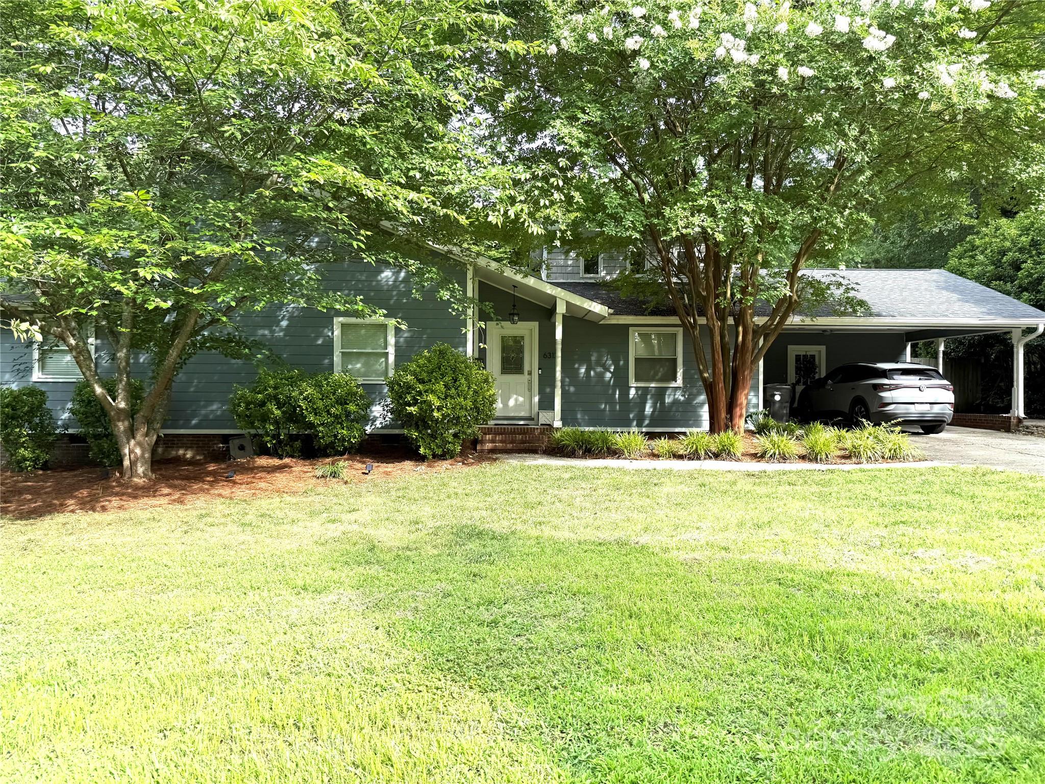 6313 Weddington Road