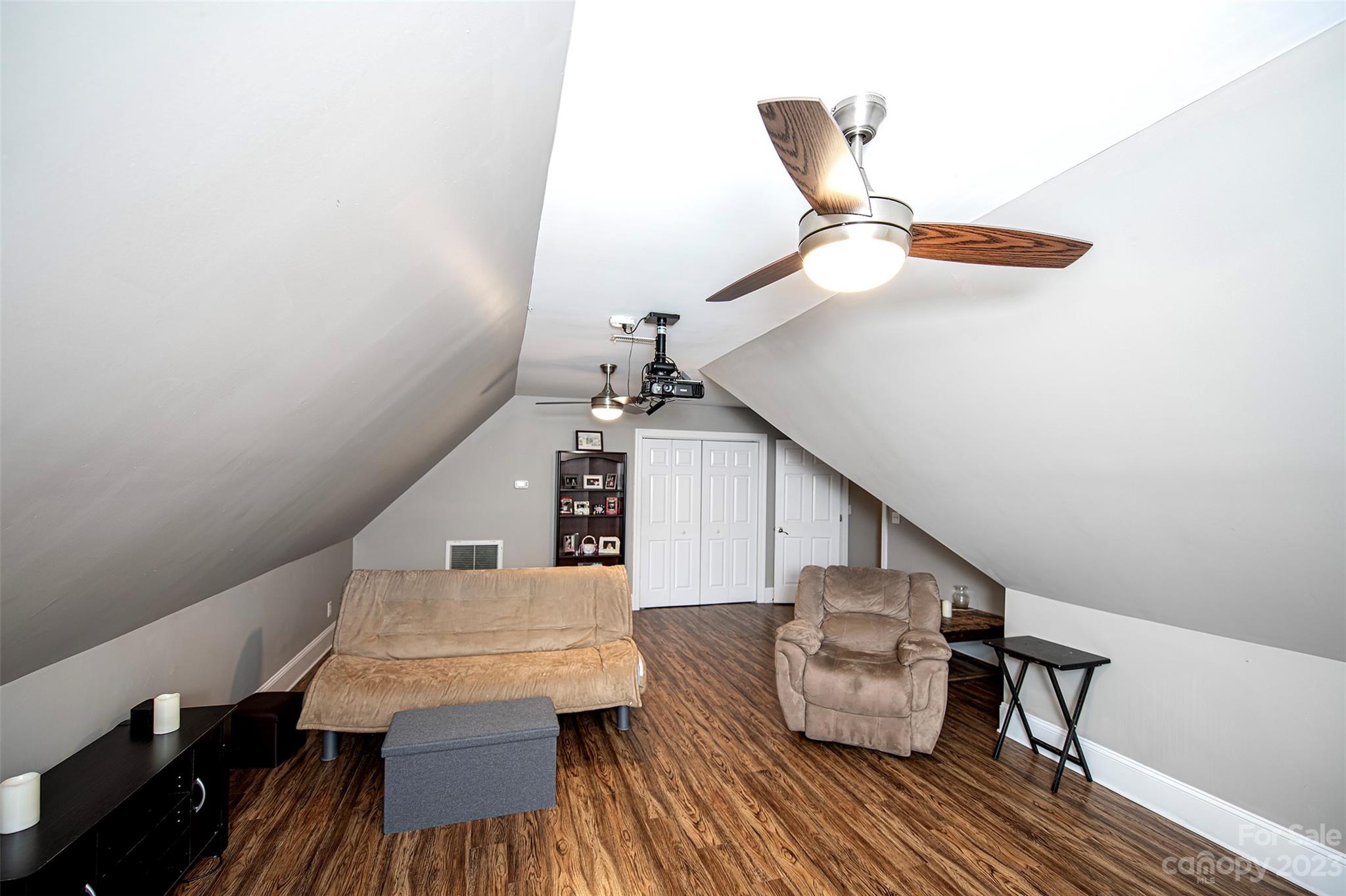 Homewood - Residential