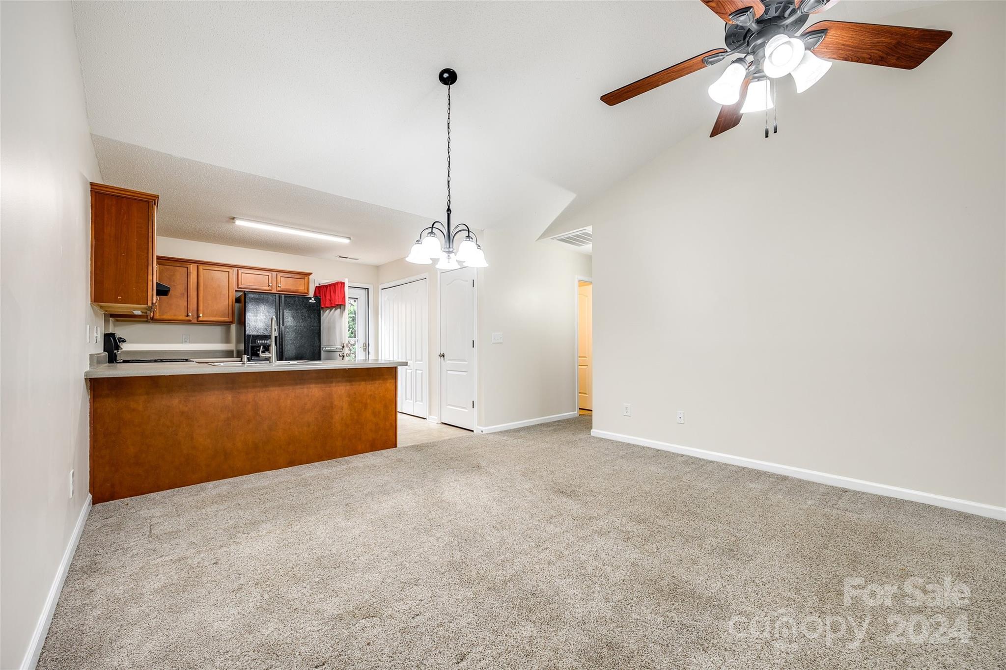 Avery Lake - Residential