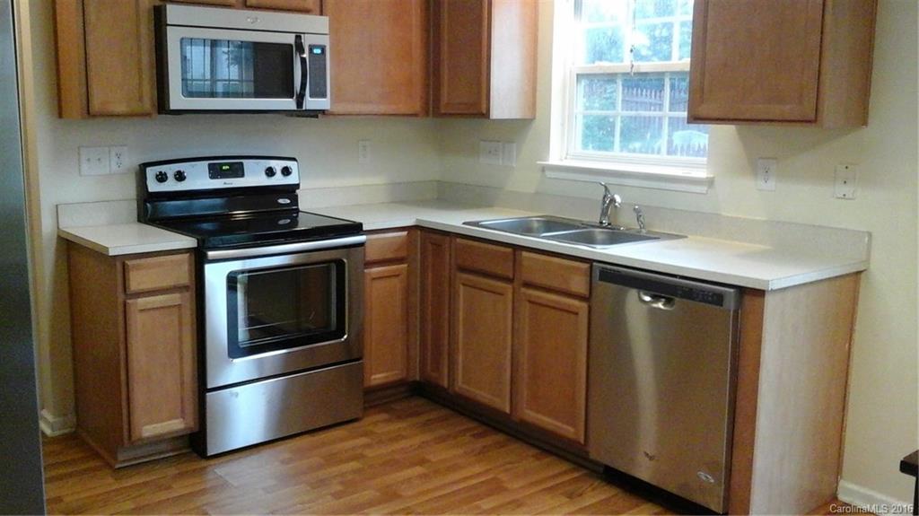 Moss Creek Village - Residential