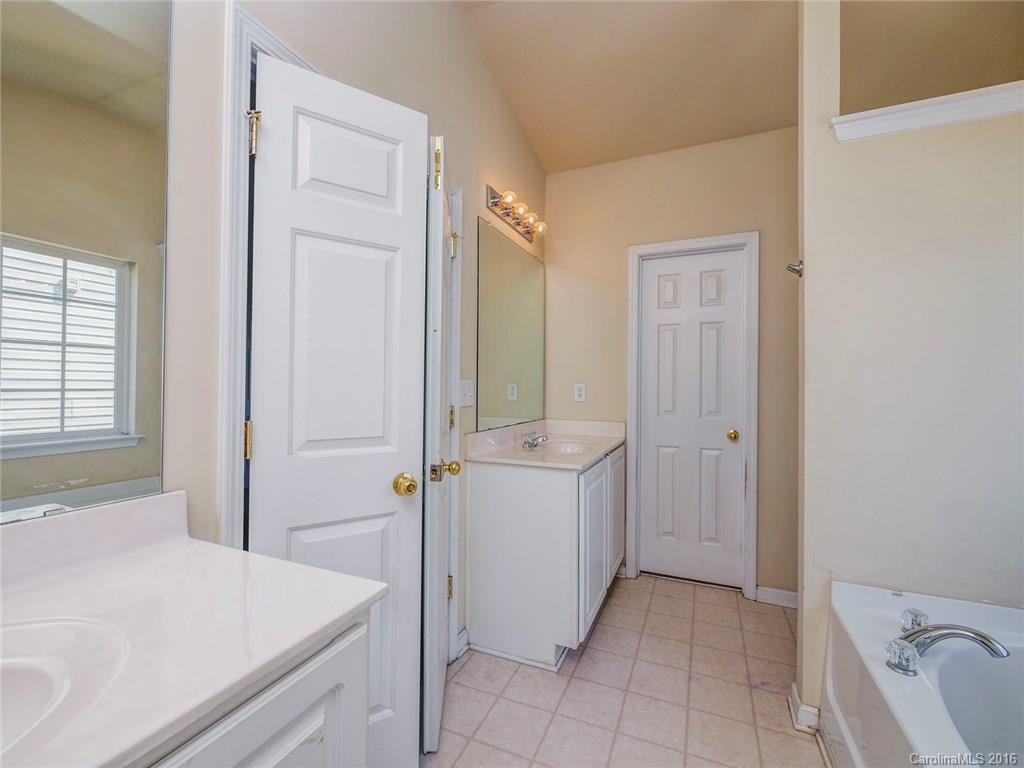 Moss Creek Village - Residential