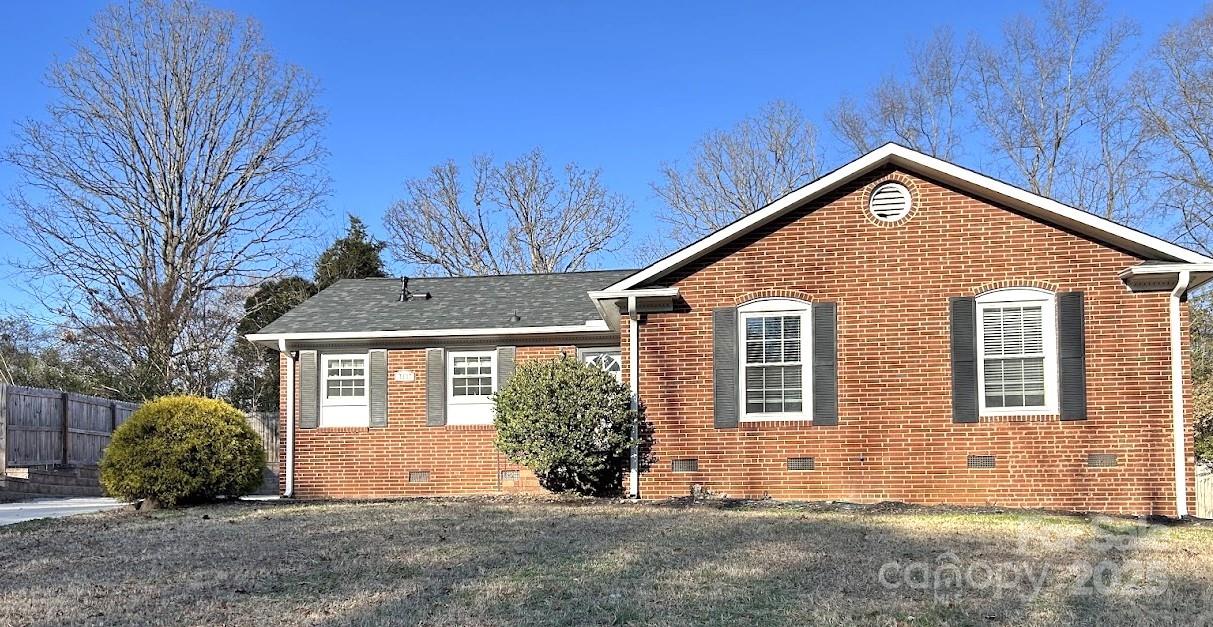 7117 Woodstream Drive