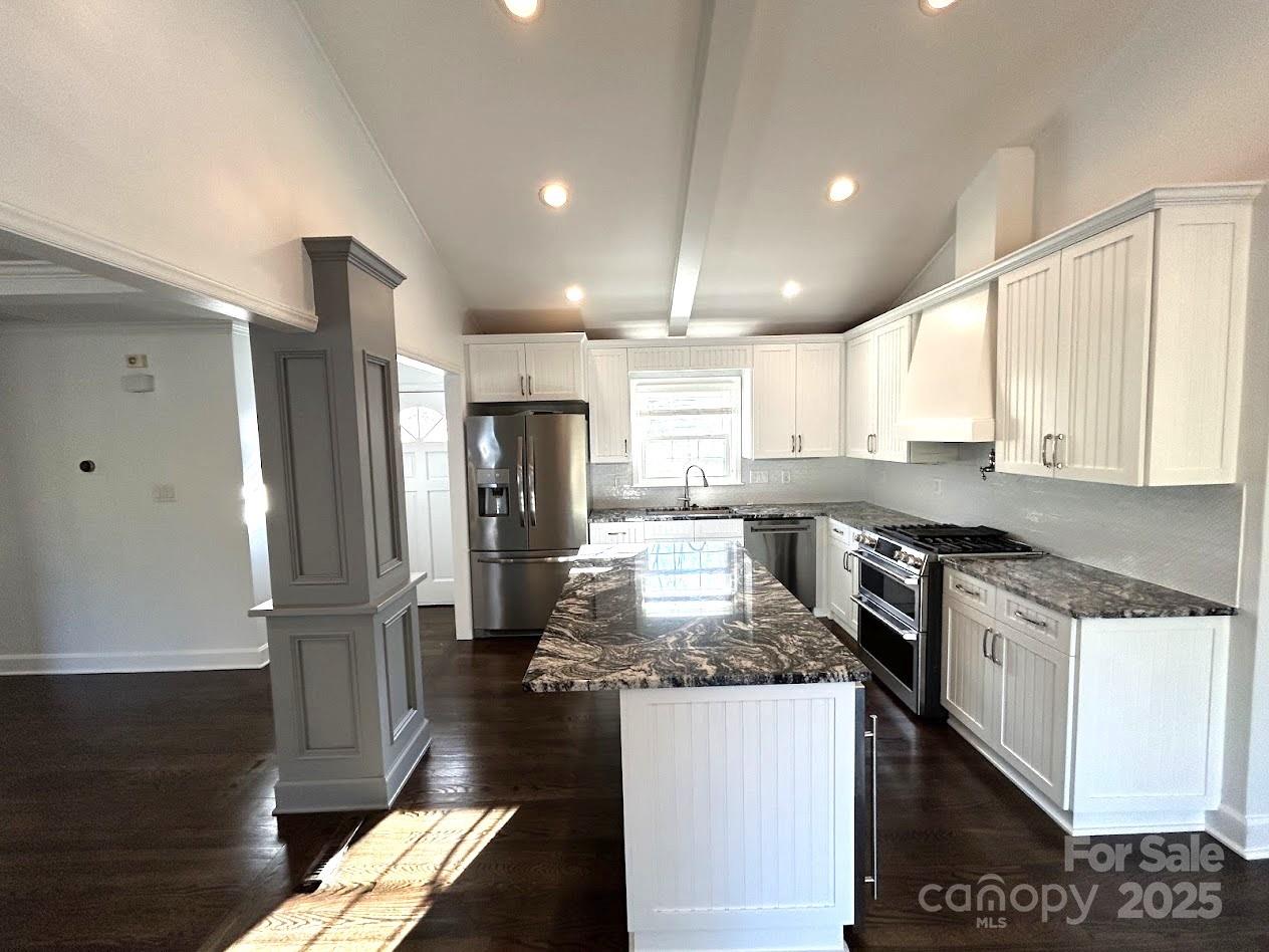 7117 Woodstream Drive